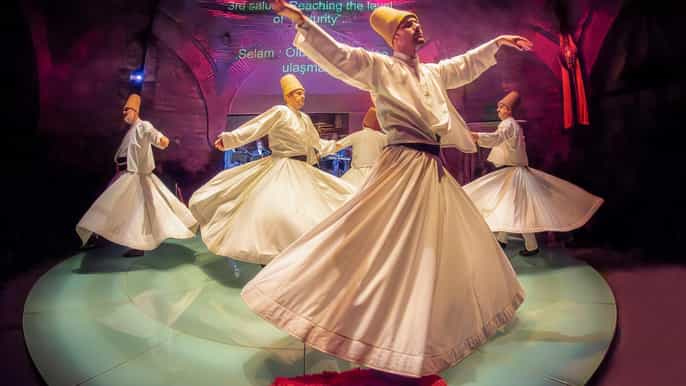 Estambul: Espectáculo y Exposición de los Derviches Remolinos de Hodjapasha
